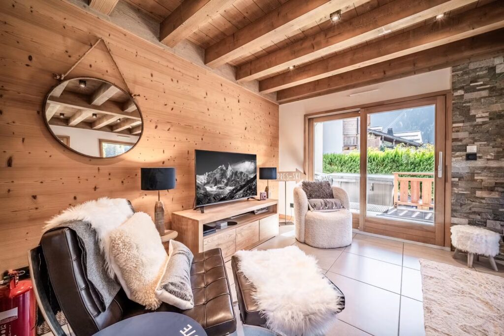 D&M HomeStyling qui intègre l'œuvre du client à sa conception de design intérieur, le tout en harmonie et partage de valeurs